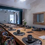 Casa W Hotell