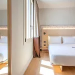 Casa W Hotell