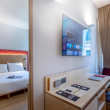 Casa W Hotel 3*